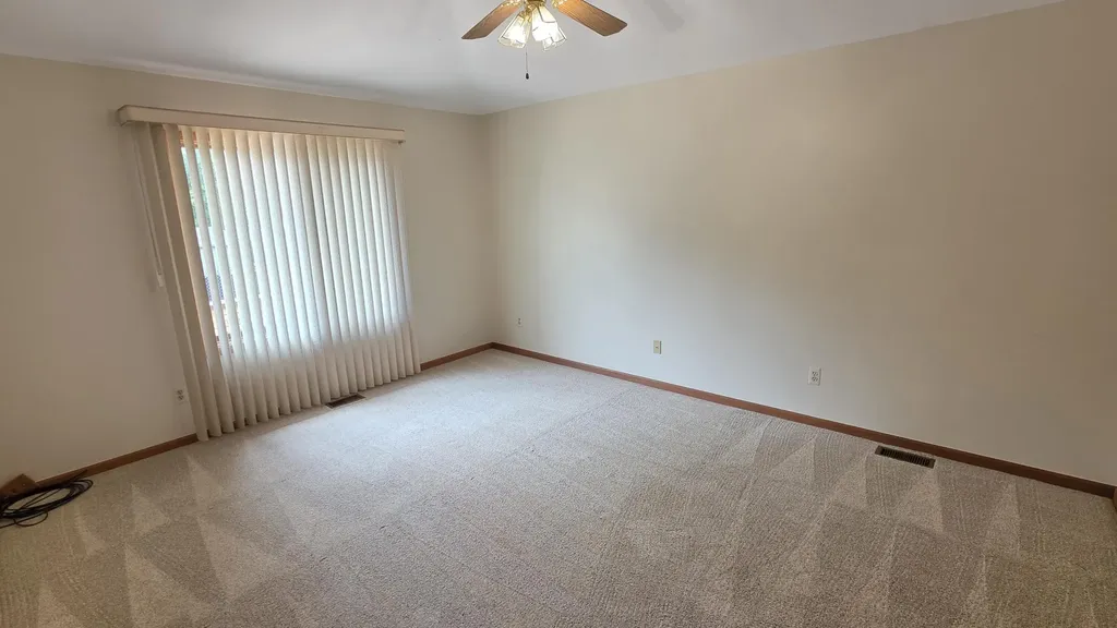 34565 Ann Arbor Trail Livonia City MI 48150
