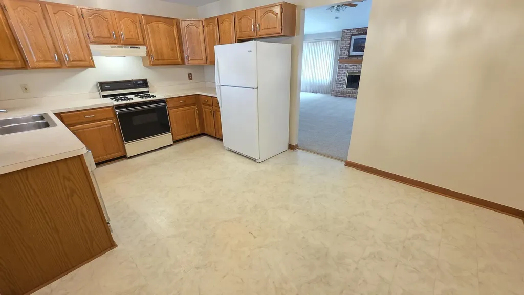 34565 Ann Arbor Trail Livonia City MI 48150