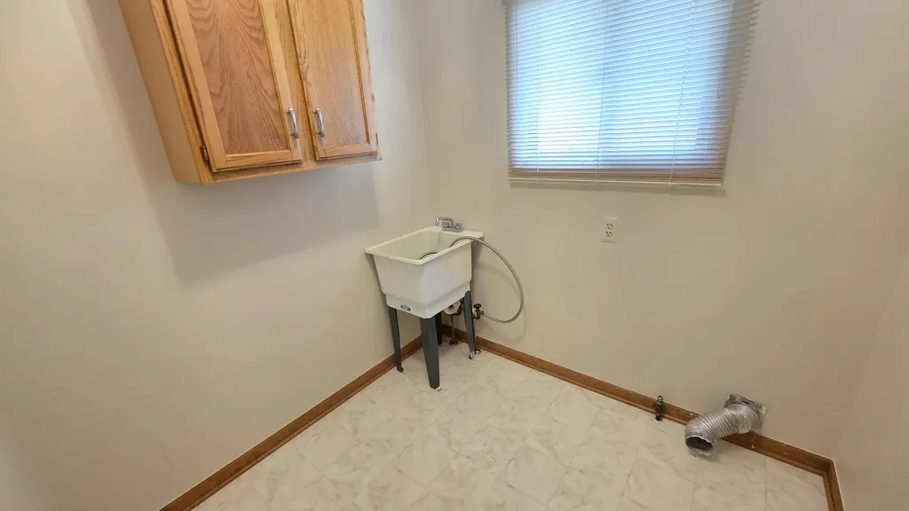 34565 Ann Arbor Trail Livonia City MI 48150