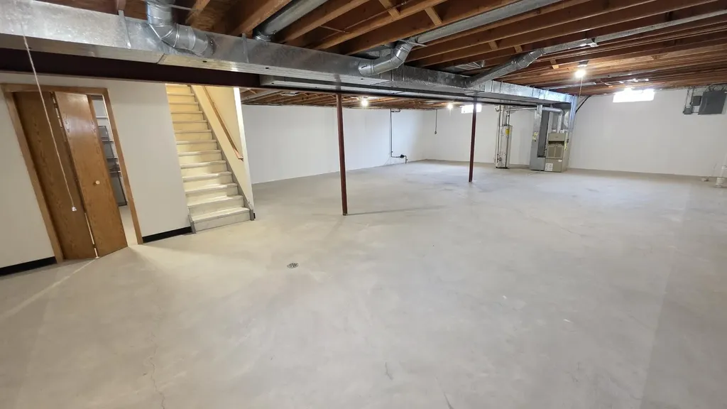 34565 Ann Arbor Trail Livonia City MI 48150