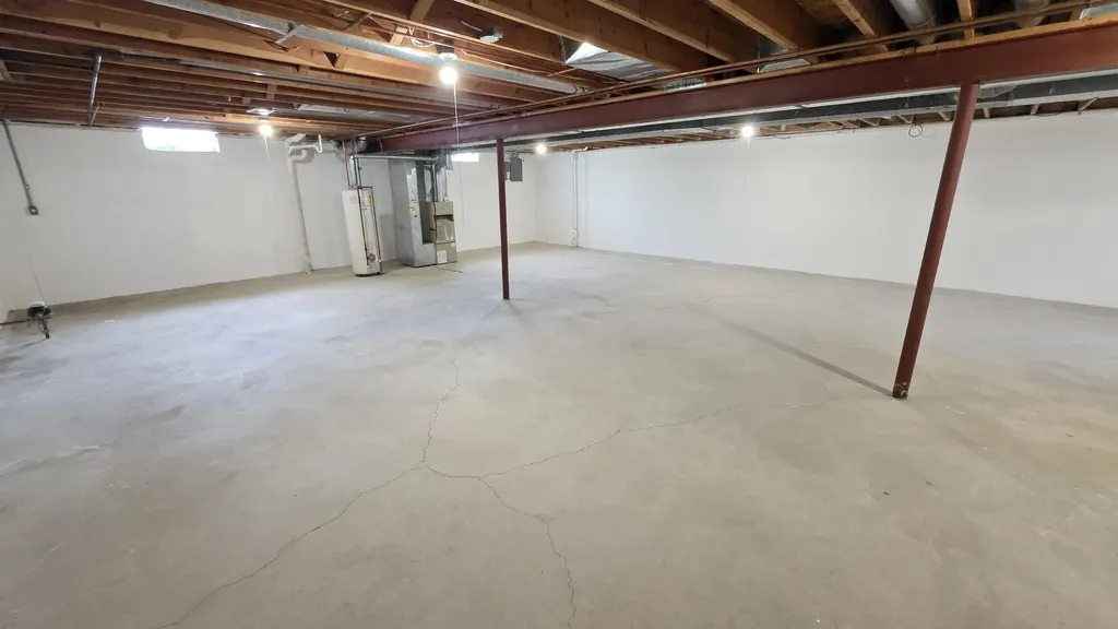 34565 Ann Arbor Trail Livonia City MI 48150
