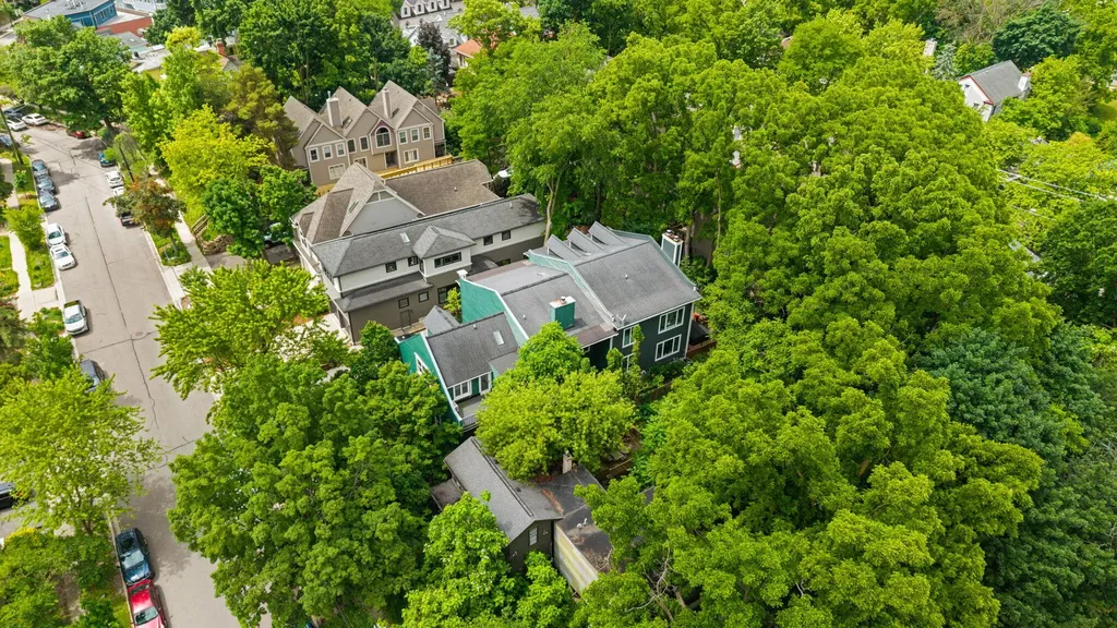 709 N 5th Avenue Ann Arbor City MI 48104