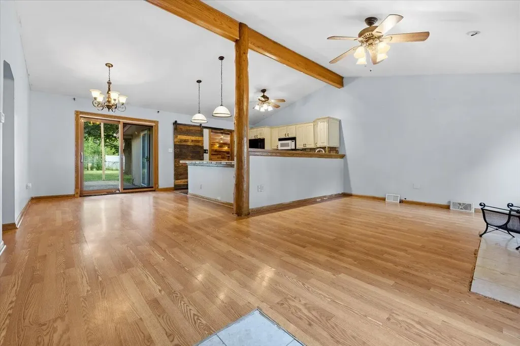 210 Beaver Street Brighton City MI 48116
