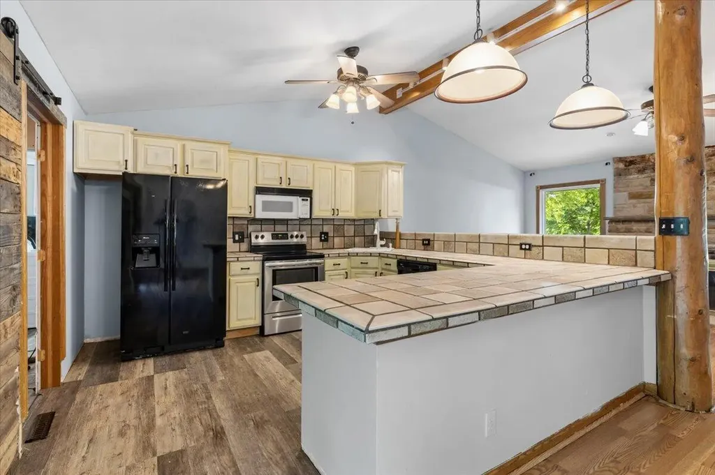 210 Beaver Street Brighton City MI 48116