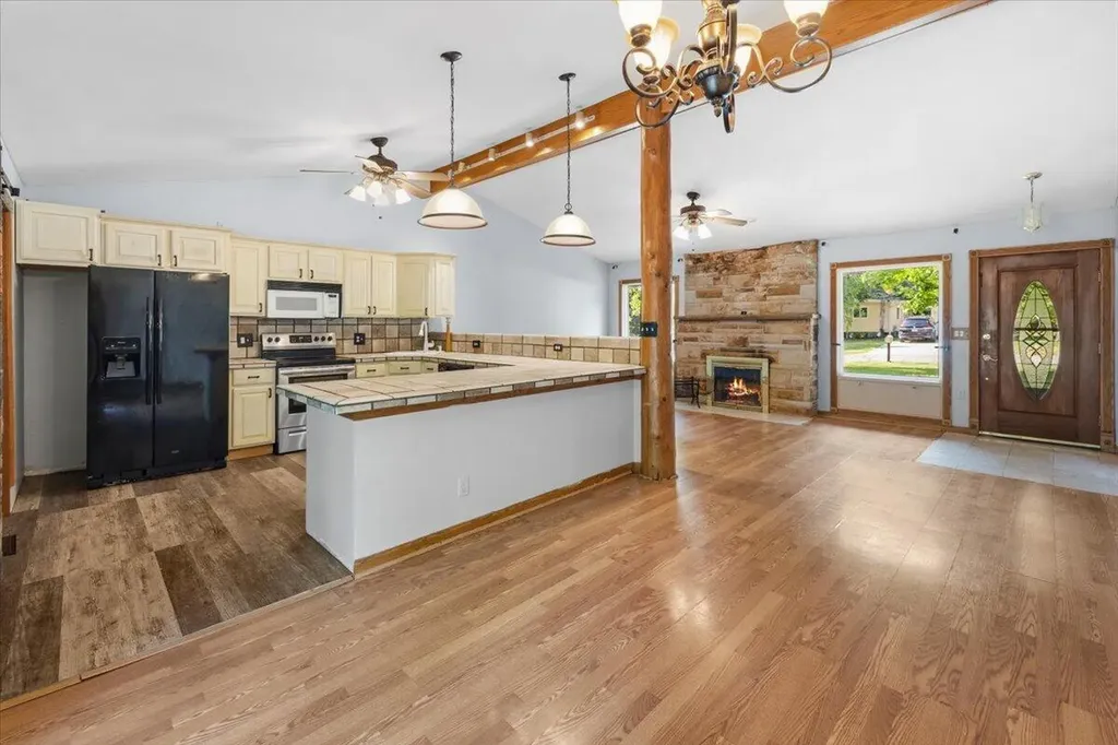 210 Beaver Street Brighton City MI 48116