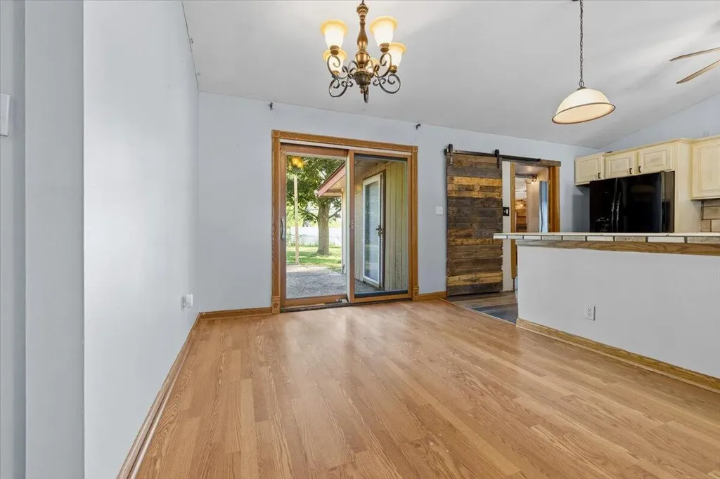 210 Beaver Street Brighton City MI 48116