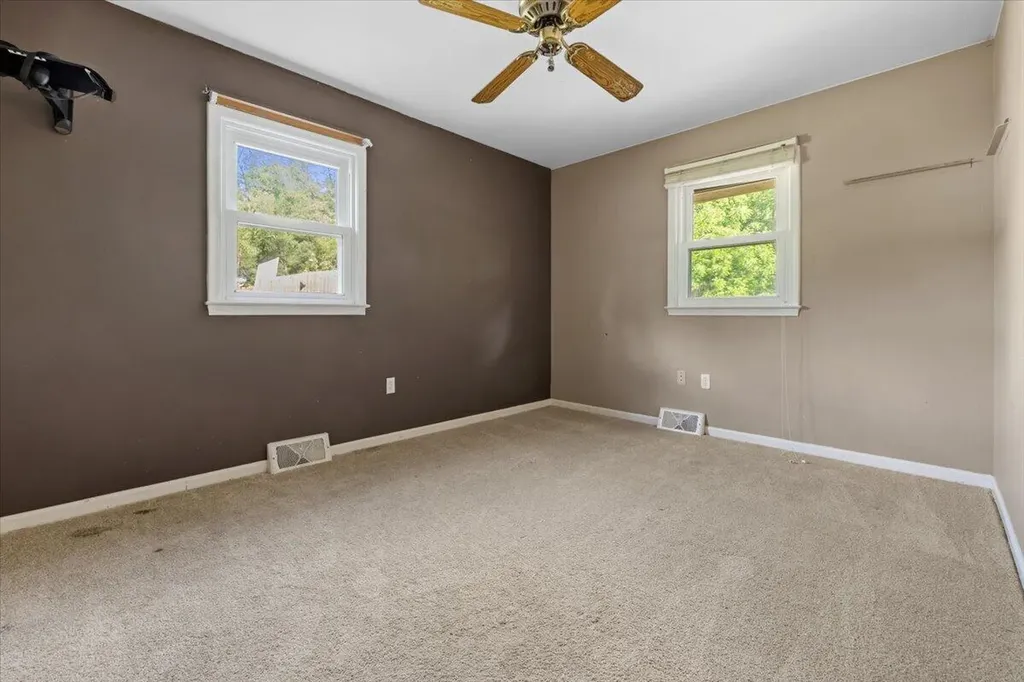 210 Beaver Street Brighton City MI 48116