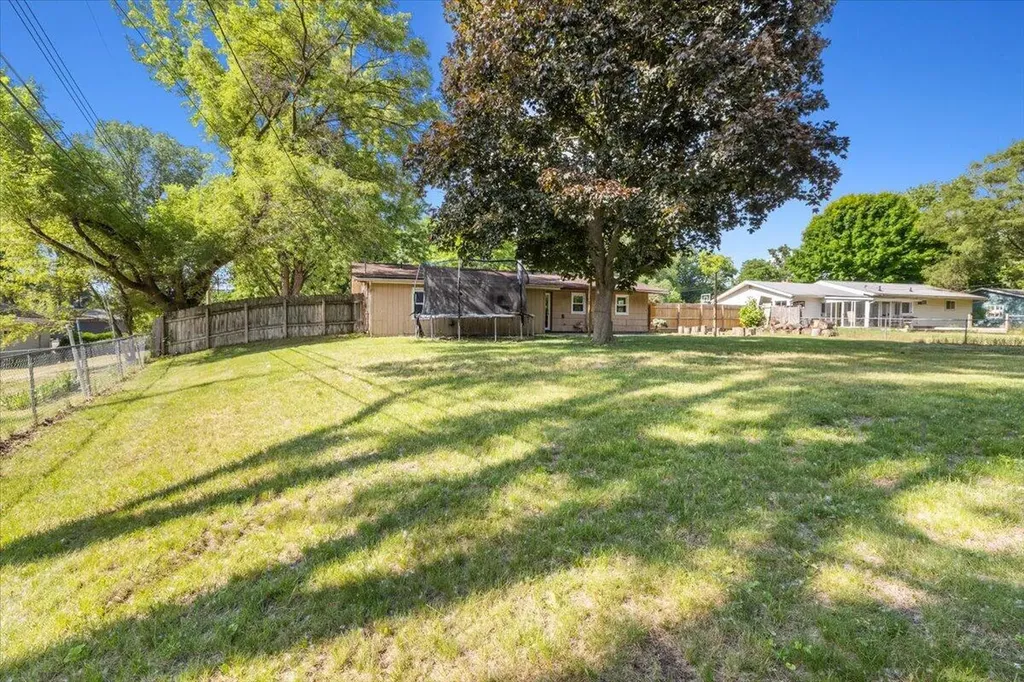 210 Beaver Street Brighton City MI 48116