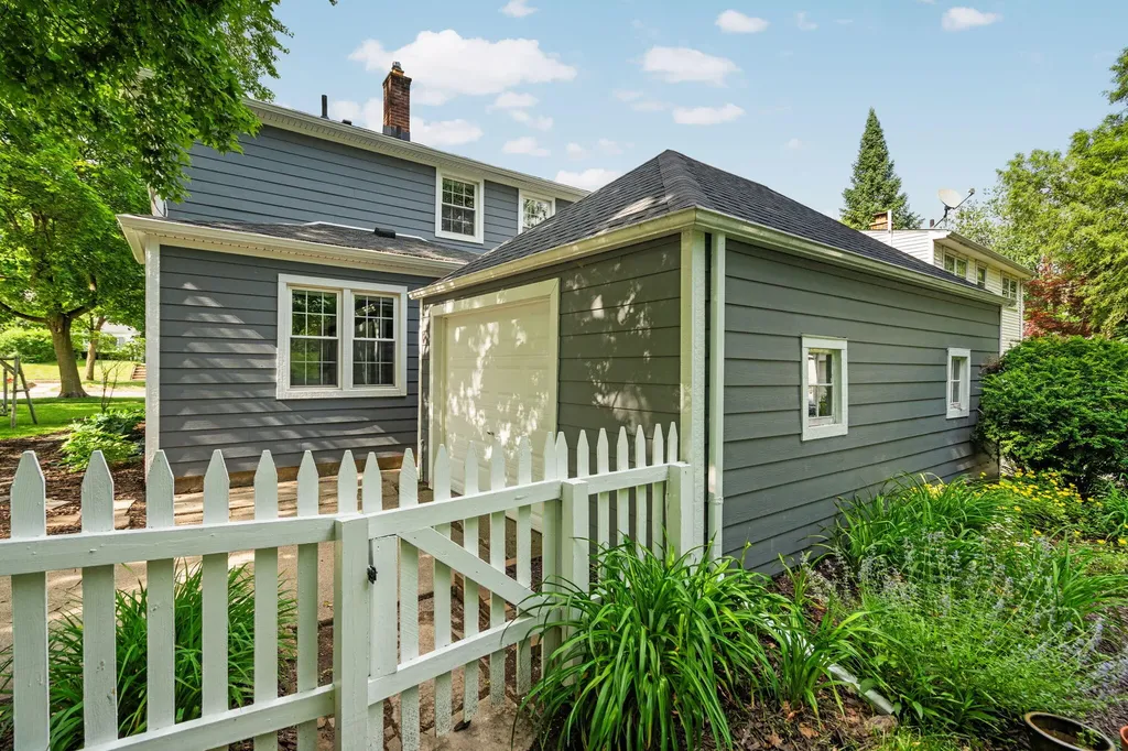 1107 Arborview Boulevard Ann Arbor City MI 48103
