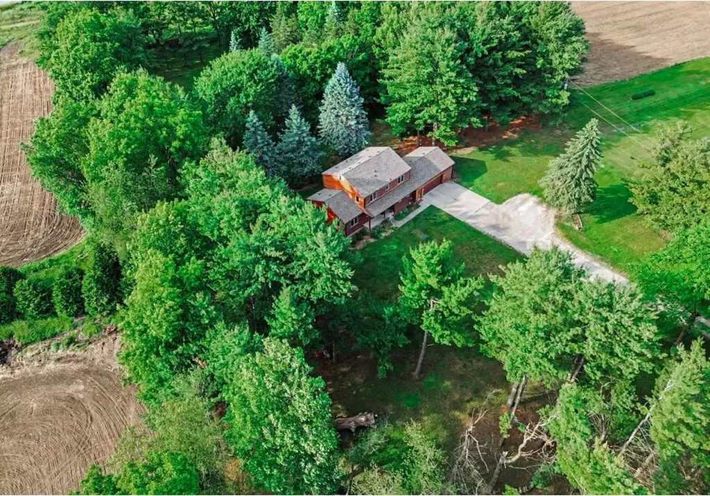 5688 W Waters Road Lodi Township MI 48103