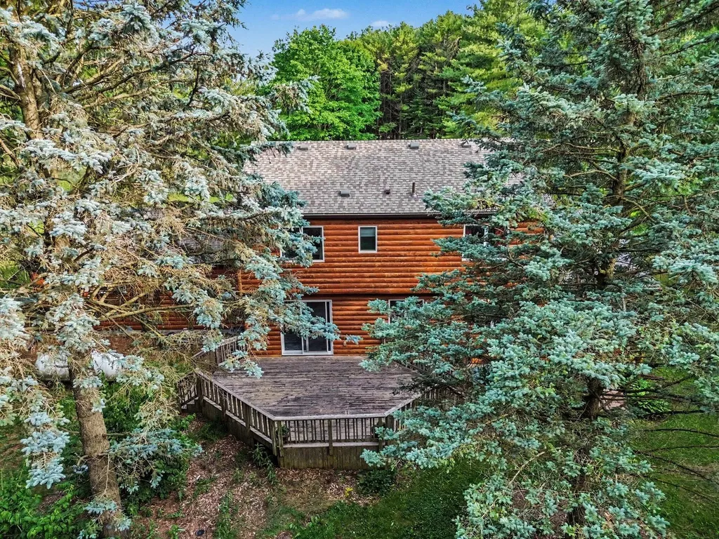 5688 W Waters Road Lodi Township MI 48103