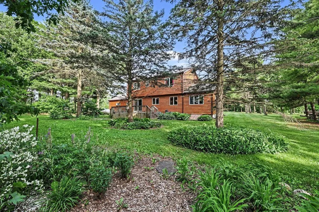 5688 W Waters Road Lodi Township MI 48103