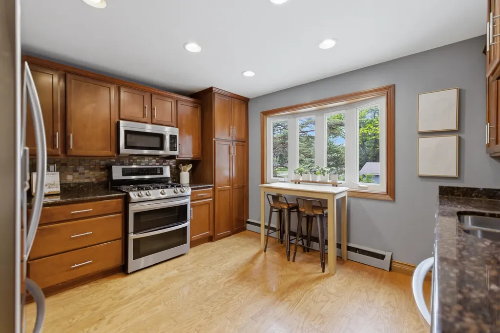 11610 Mcclumpha Road Plymouth Charter Township MI 48170