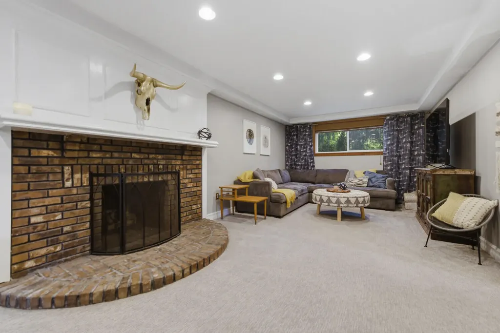 11610 Mcclumpha Road Plymouth Charter Township MI 48170