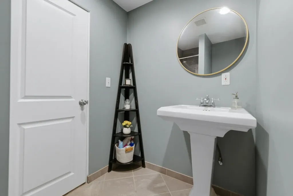 11610 Mcclumpha Road Plymouth Charter Township MI 48170