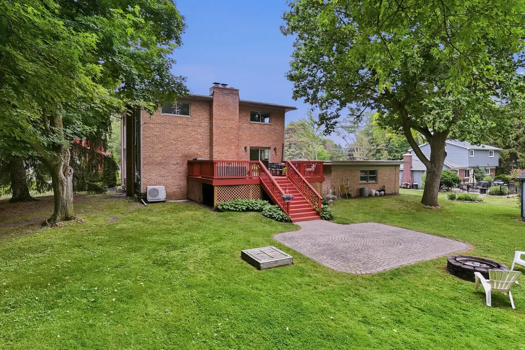 11610 Mcclumpha Road Plymouth Charter Township MI 48170