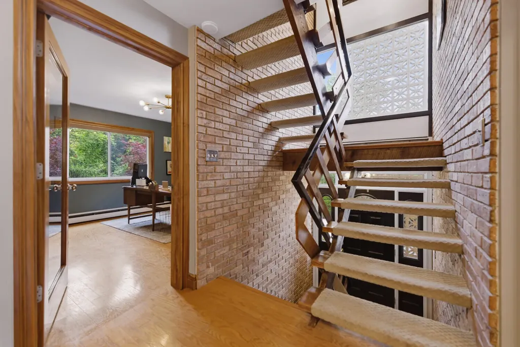 11610 Mcclumpha Road Plymouth Charter Township MI 48170