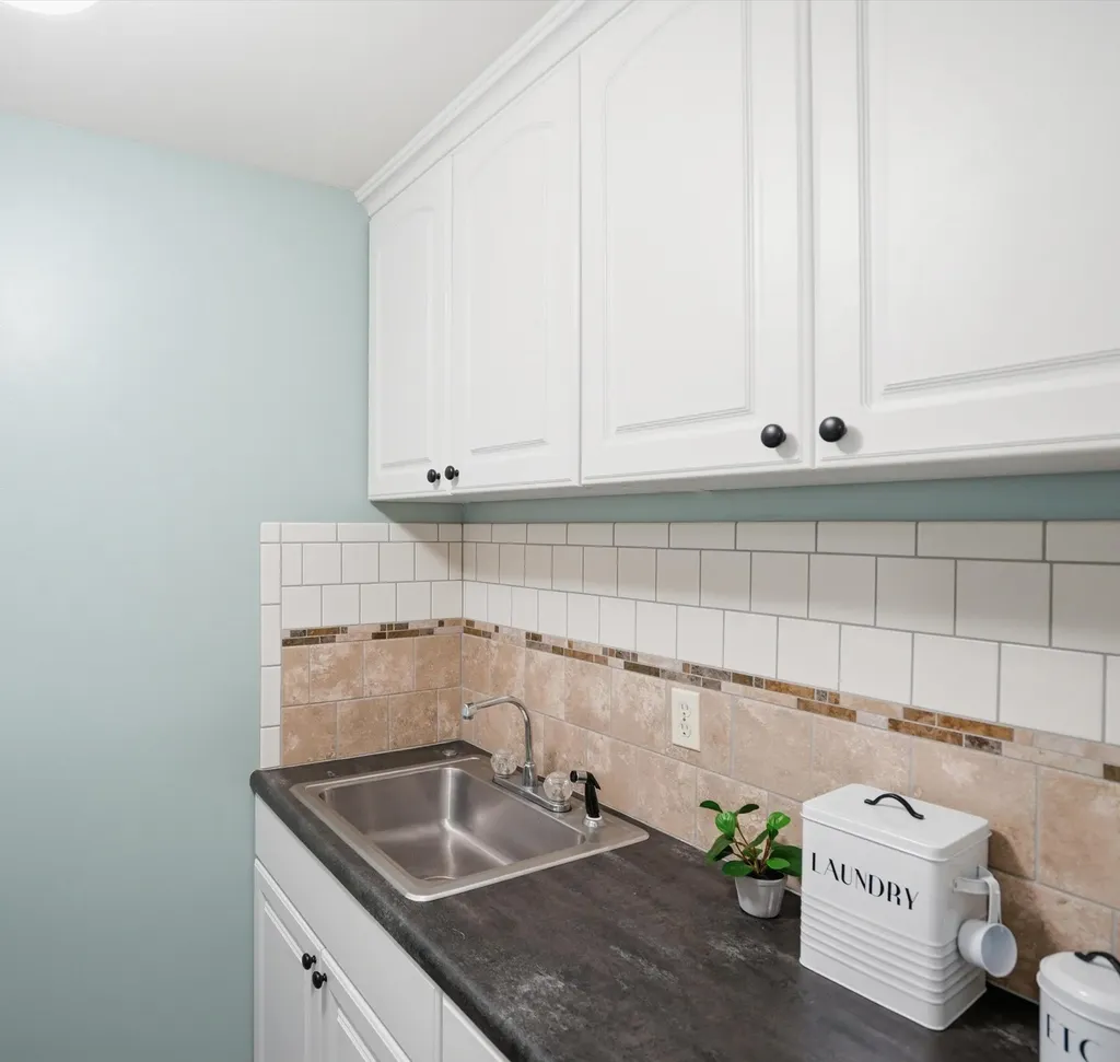 22279 Chubb Road Lyon Charter Township MI 48167