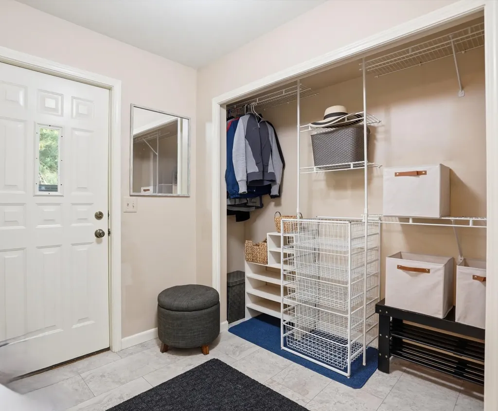 22279 Chubb Road Lyon Charter Township MI 48167
