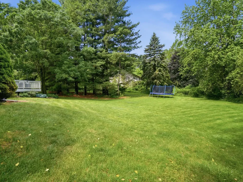 22279 Chubb Road Lyon Charter Township MI 48167
