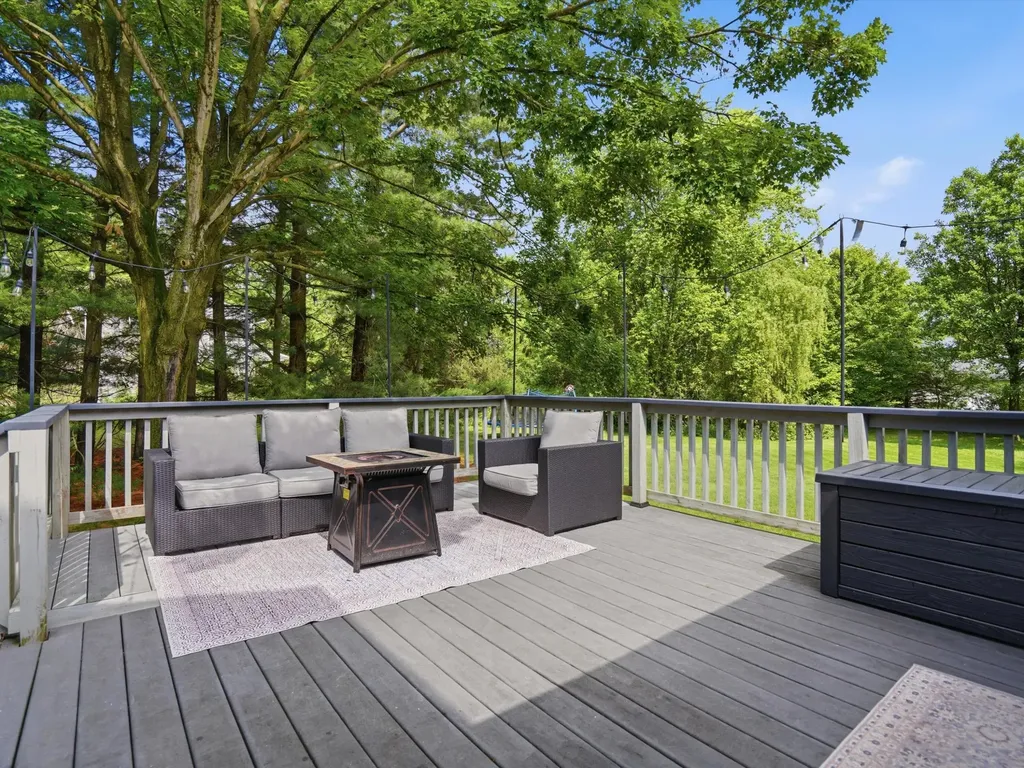 22279 Chubb Road Lyon Charter Township MI 48167