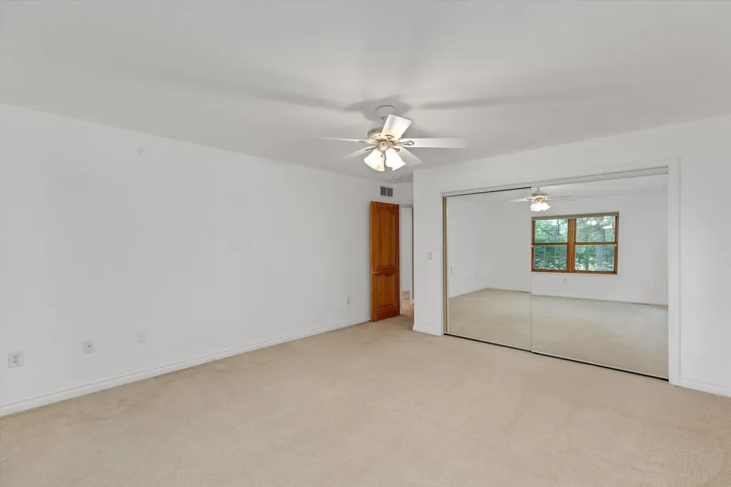 525 Judd Road York Charter Township MI 48176
