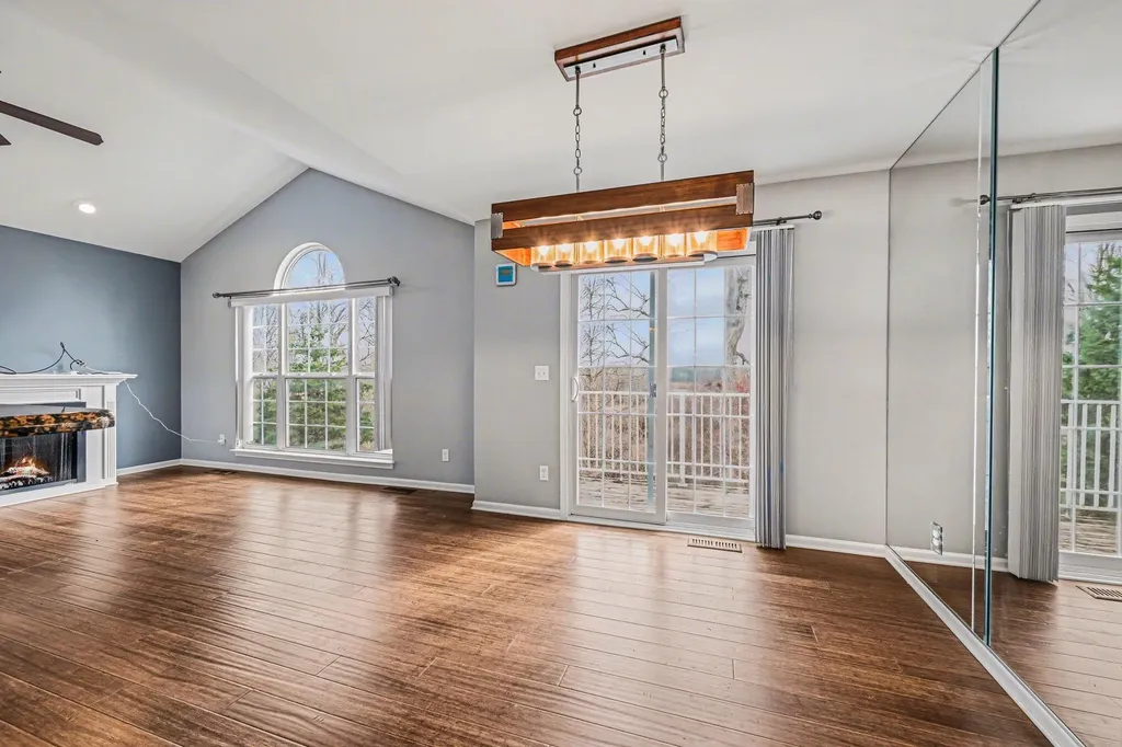 16096 Morningside Northville Township MI 48168