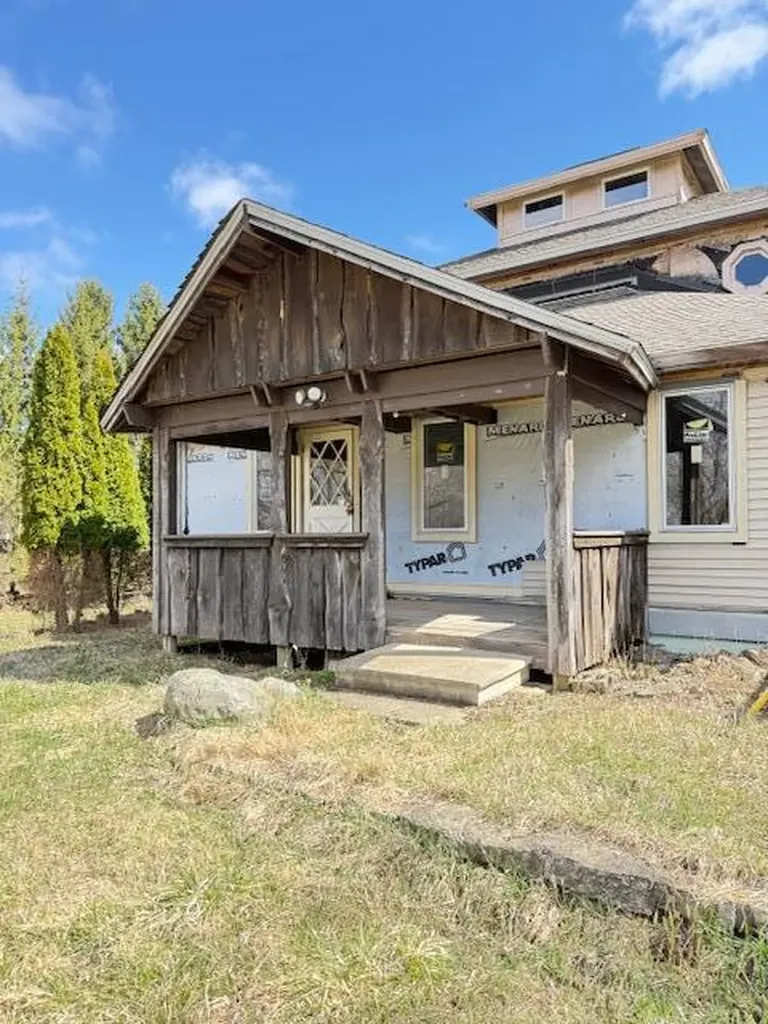 285 N Aurelius Road Aurelius Township MI 48854