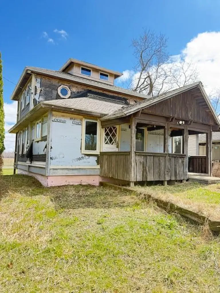285 N Aurelius Road Aurelius Township MI 48854