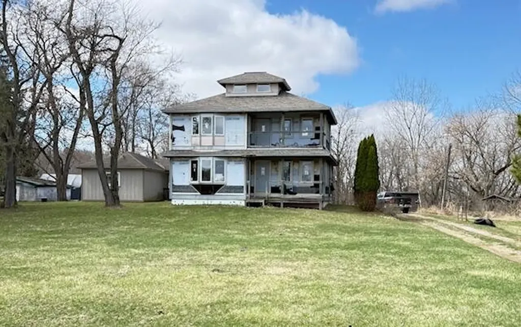 285 N Aurelius Road Aurelius Township MI 48854