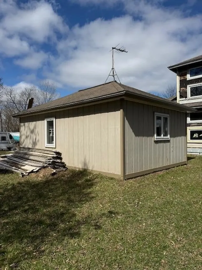 285 N Aurelius Road Aurelius Township MI 48854