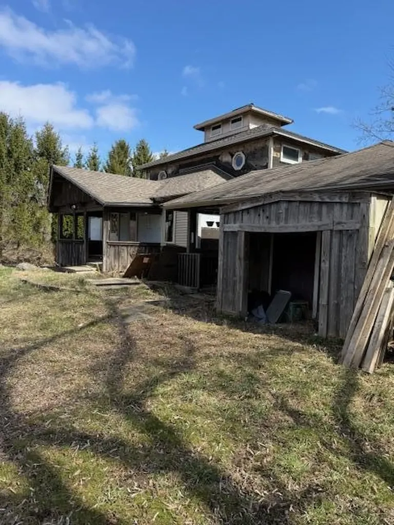 285 N Aurelius Road Aurelius Township MI 48854