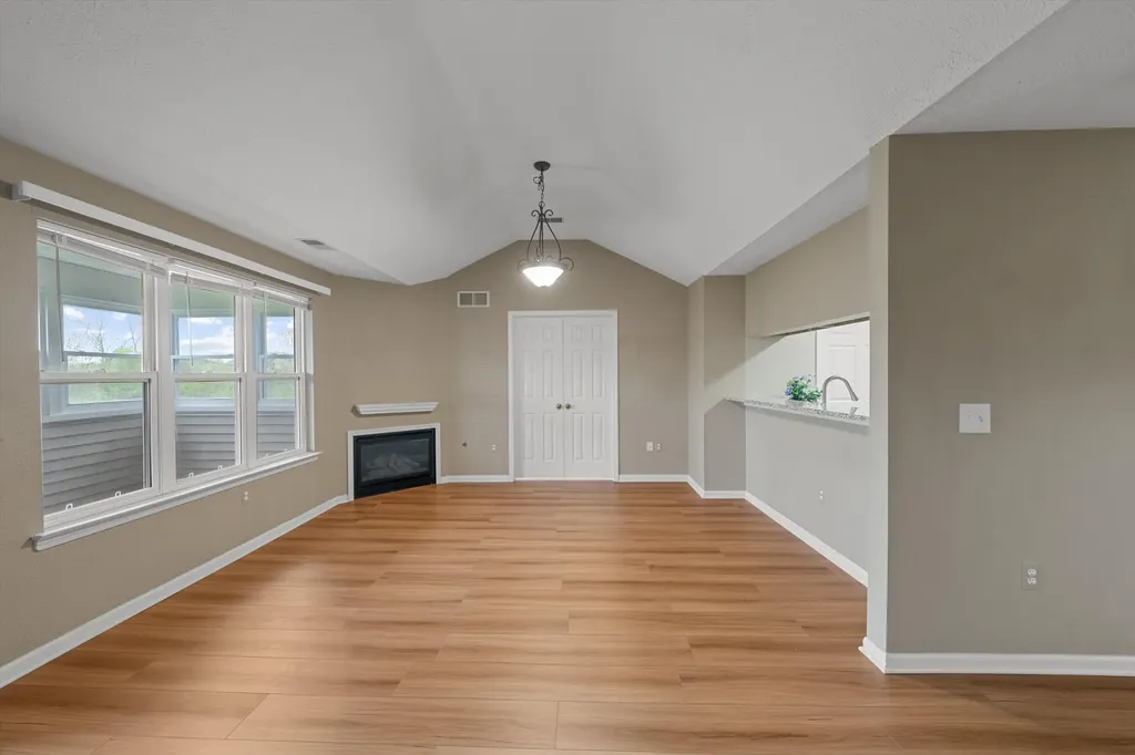 1755 Weatherstone Drive Pittsfield Charter Township MI 48108
