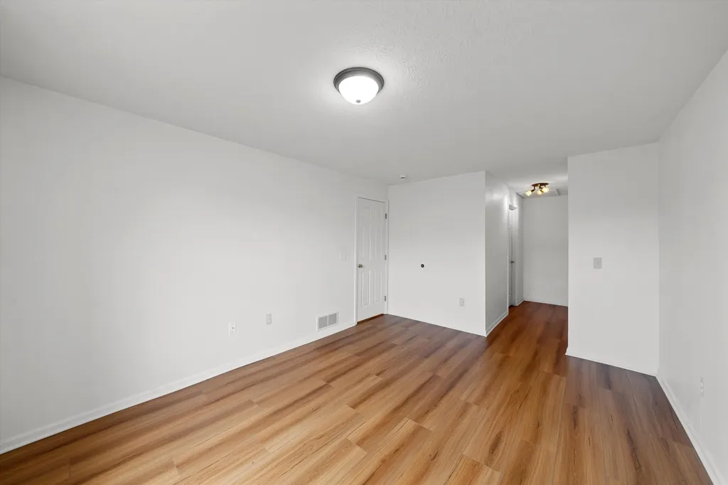 1755 Weatherstone Drive Pittsfield Charter Township MI 48108