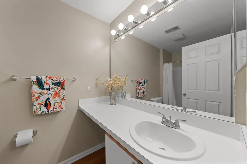1755 Weatherstone Drive Pittsfield Charter Township MI 48108