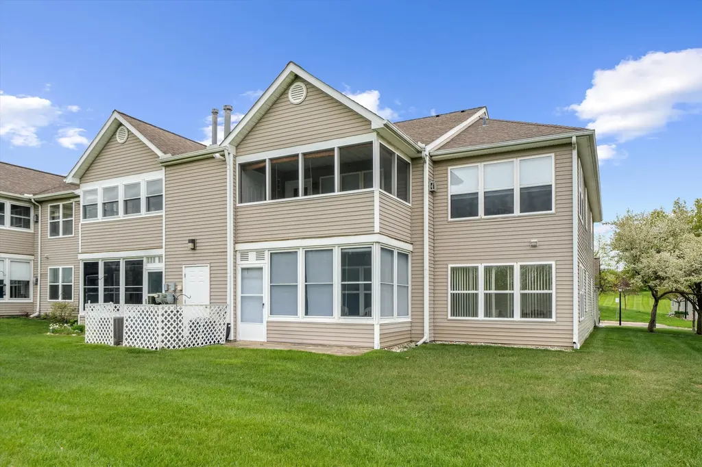 1755 Weatherstone Drive Pittsfield Charter Township MI 48108