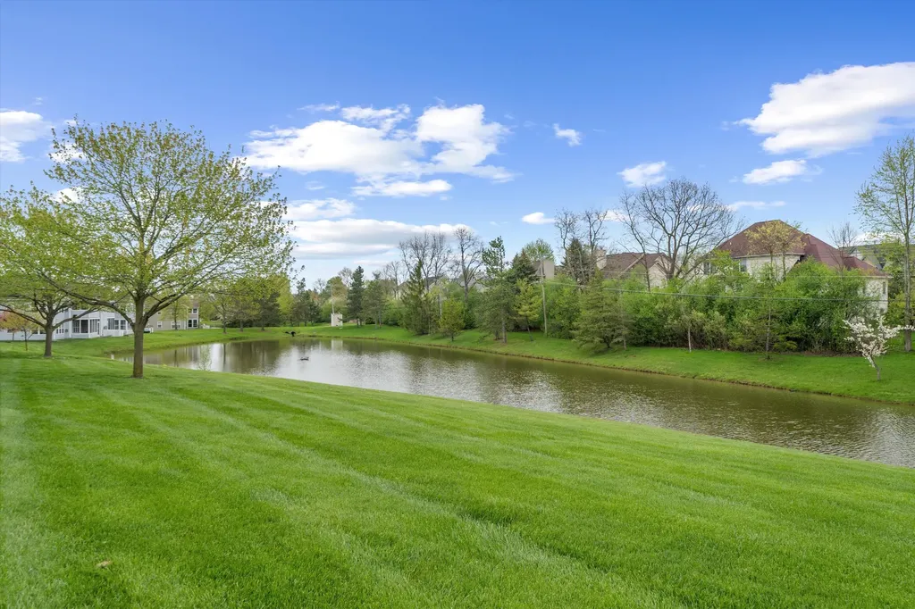 1755 Weatherstone Drive Pittsfield Charter Township MI 48108