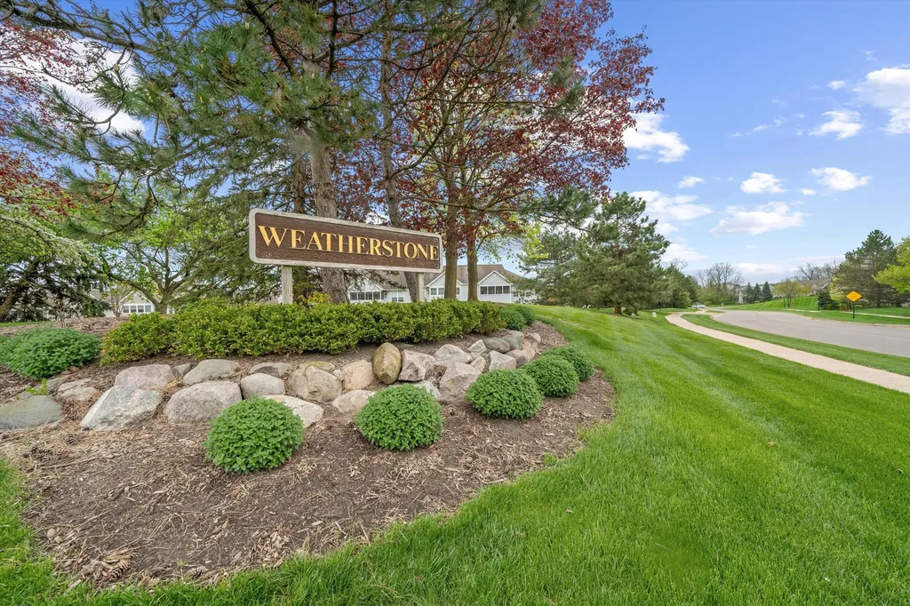 1755 Weatherstone Drive Pittsfield Charter Township MI 48108