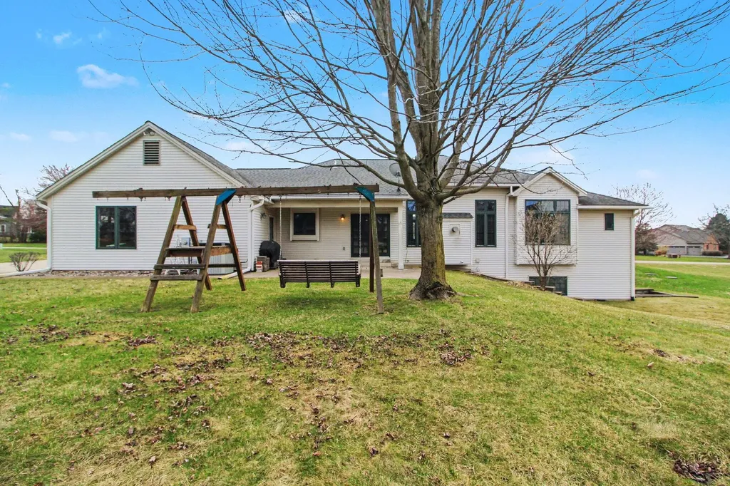 1100 Longview Lane York Charter Township MI 48176
