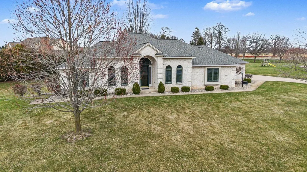 1100 Longview Lane York Charter Township MI 48176