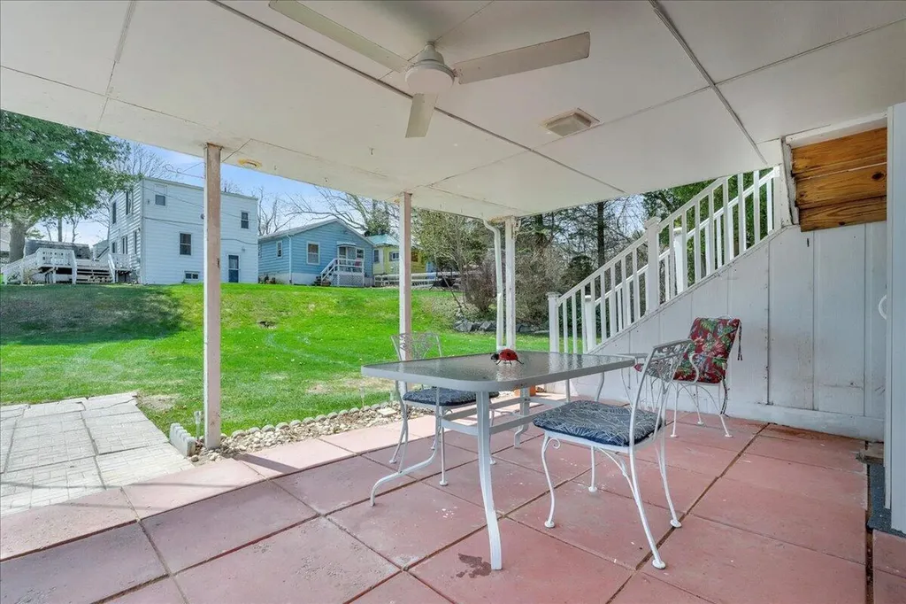 7226 Lakeview Drive Worth Township MI 48450