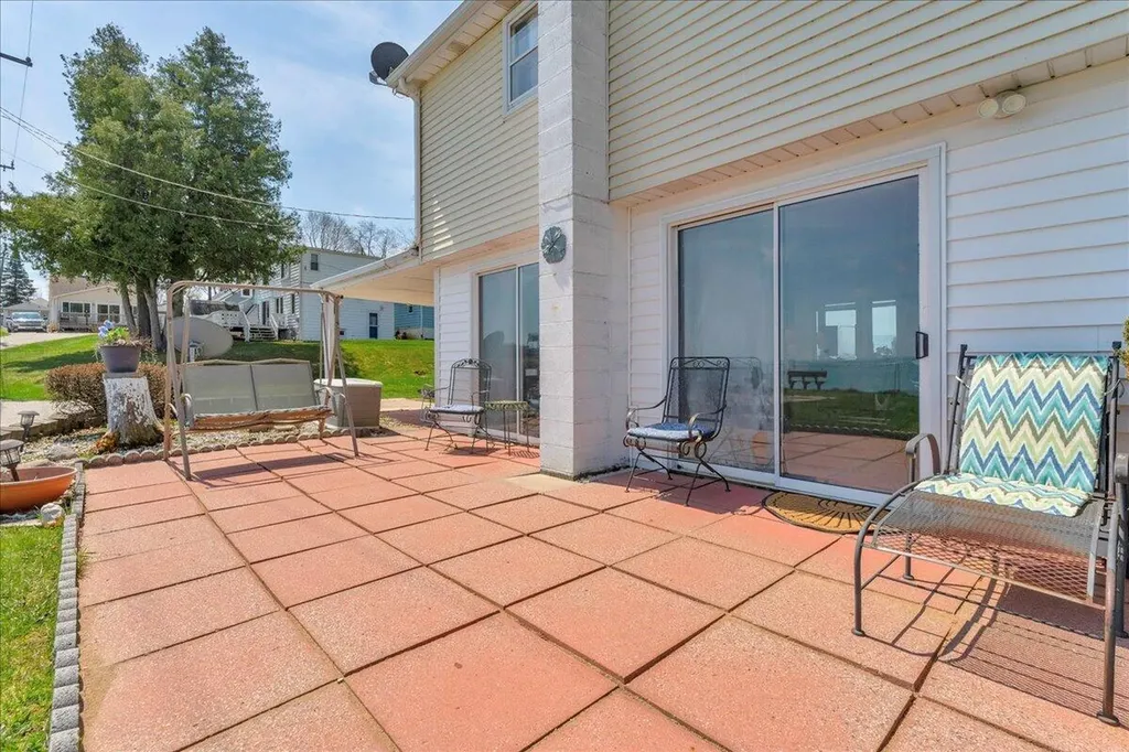 7226 Lakeview Drive Worth Township MI 48450