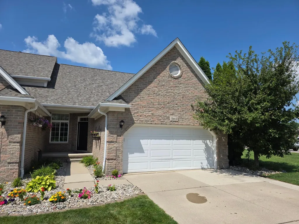 31637 Beaver Circle Unknown City MI 48164