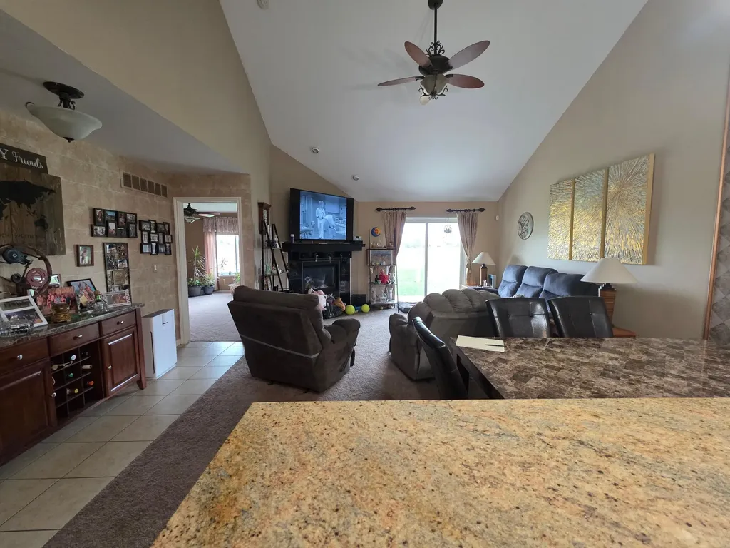 31637 Beaver Circle Unknown City MI 48164