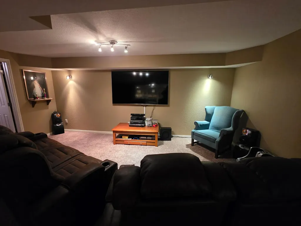 31637 Beaver Circle Unknown City MI 48164