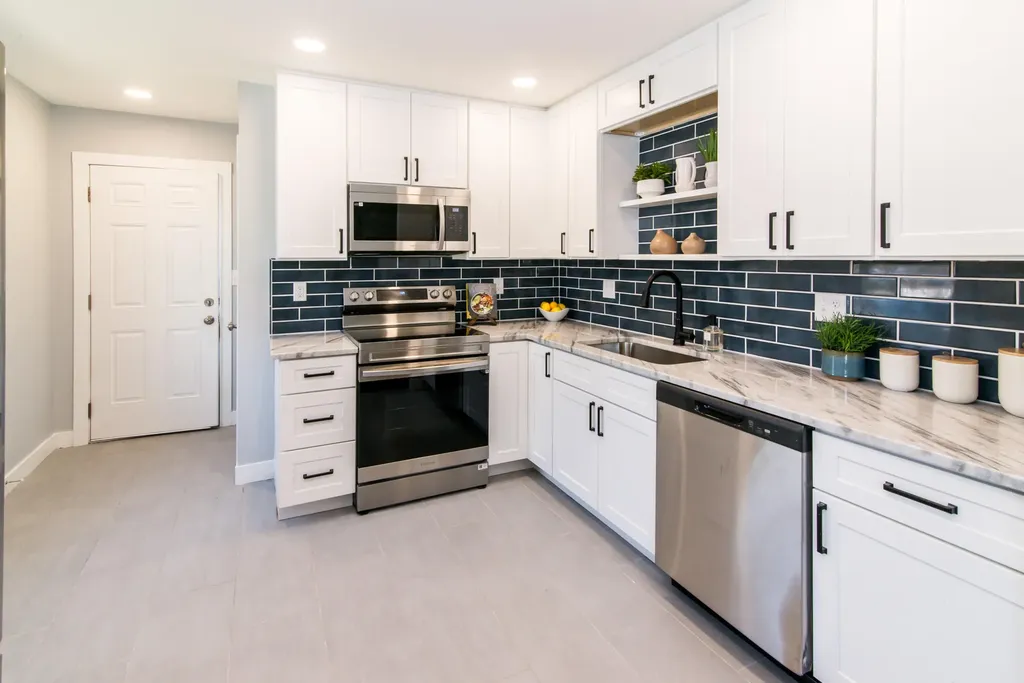 2425 Miller Avenue Ann Arbor City MI 48103