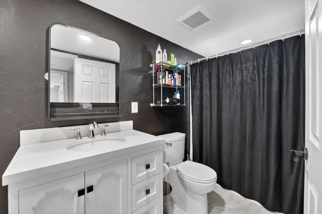 2140 Pauline Boulevard Ann Arbor City MI 48103