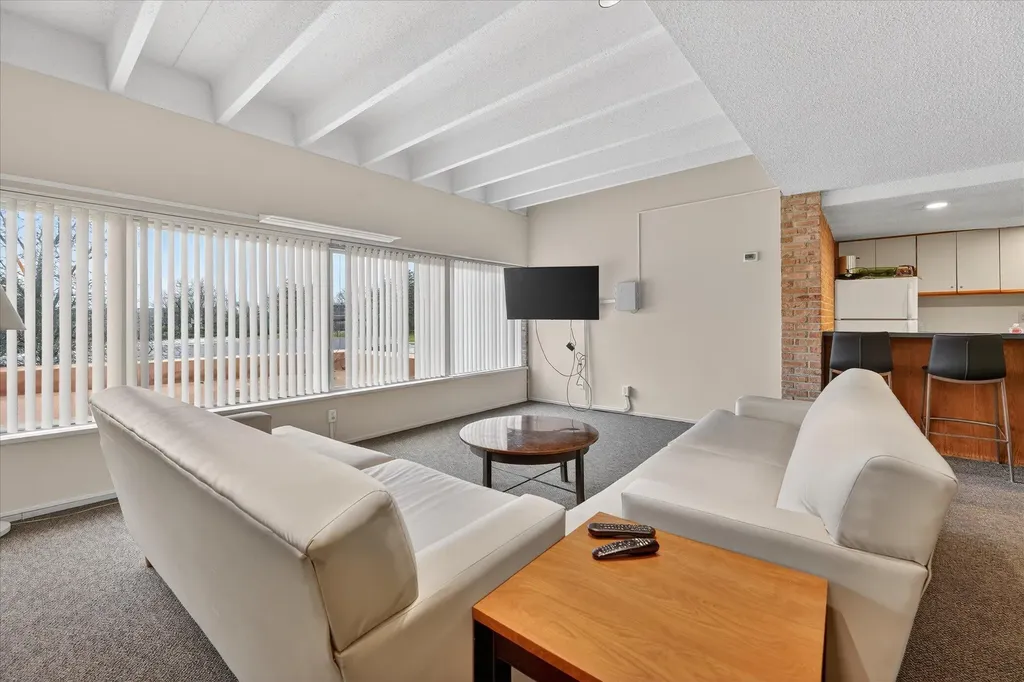 2140 Pauline Boulevard Ann Arbor City MI 48103