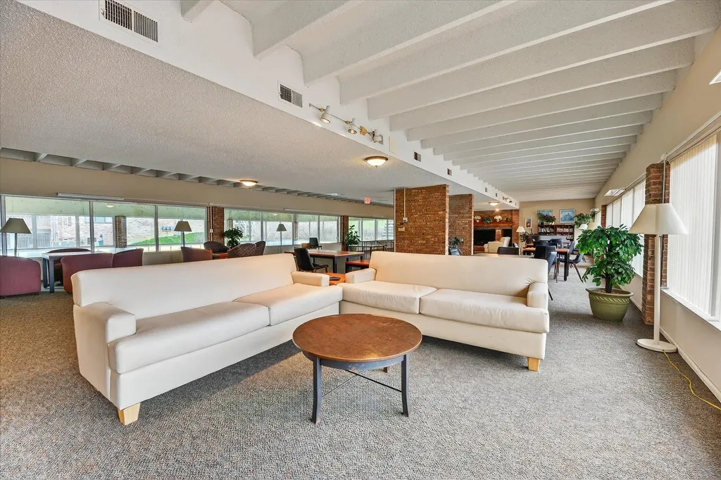 2140 Pauline Boulevard Ann Arbor City MI 48103