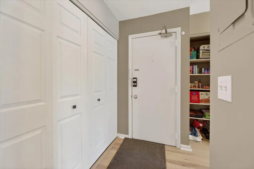 2140 Pauline Boulevard Ann Arbor City MI 48103